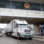 Tốc độ thông quan hàng hóa qua cửa khẩu Lào Cai đang được cải thiện