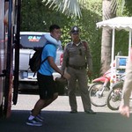 U23 Việt Nam được cảnh sát hoàng gia Thái Lan bảo vệ từng bước
