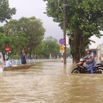 Dự báo thời tiết ngày 4/12: Mưa lớn từ Thừa Thiên Huế đến Khánh Hòa