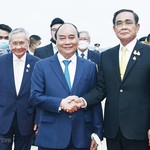 Chủ tịch nước Nguyễn Xuân Phúc và Thủ tướng Thái Lan Prayut Chan-o-cha nhất trí thúc đẩy hợp tác, hướng tới kỉ niệm 10 năm quan hệ đối tác chiến lược Việt Nam – Thái Lan