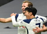 Son TỎA SÁNG cứu Tottenham thoát thua, Vì Messi, Abidal sẵn sàng từ chức