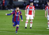  Messi tỏa sáng giúp Barca đại thắng, Văn Toàn sắp rời HAGL để sang Nhật?