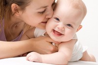 Yếu tố nào ảnh hưởng đến vận động của em bé? Mẹ biết ngay để tránh mắc sai lầm