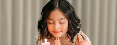 Con gái 'Mỹ nhân đẹp nhất Philippines' năm nay đã 7 tuổi, dung mạo xuất sắc hơn cả mẹ